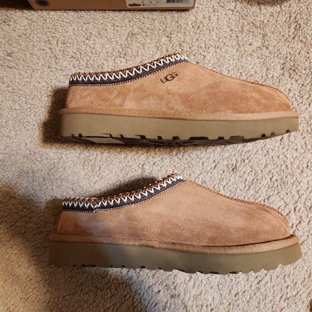 NWT Authentic Uggs Women's Chestnut Tasman Slipper Size 7